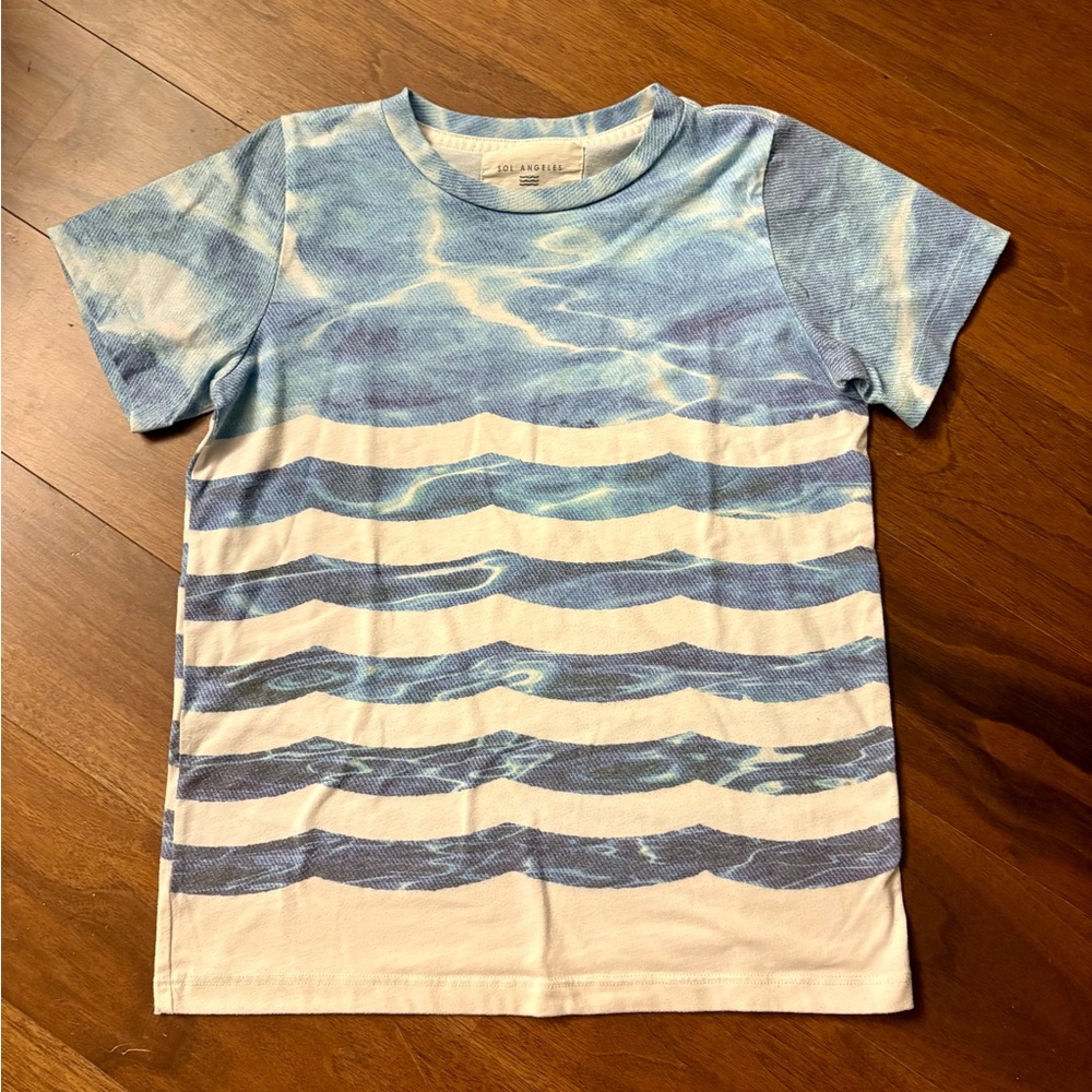 Sol Angeles Boys Size 12 Blue Wave Graphic Tee